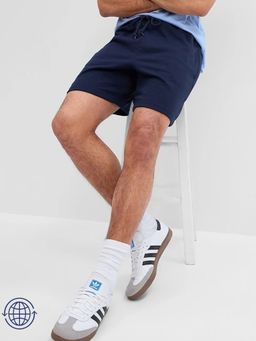 GAP - Men's Mid-Rise Regular Fit Shorts