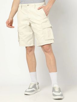 GAP - Men's Solid Mid Rise Regular Fit Cargo Shorts
