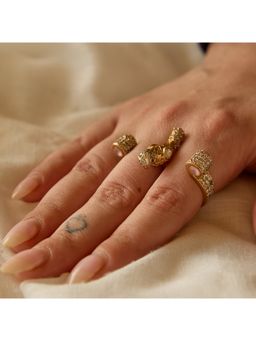 Malaiyyo - Crystal Pave Dual Finger Bird Ring