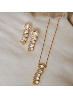 Malaiyyo - 22K Gold Plated Polki Cascade Pendant Necklace with Earrings