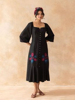 MoonTara - Black Cotton Floral Details Midi Dress