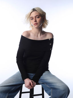 ONLY - Women Solid Regular Fit Black Top