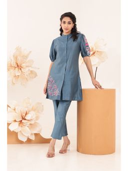 Autumnlane - Sahiba Cloud Embroidered Kurta with Pant Co-Ord (Set of 2)