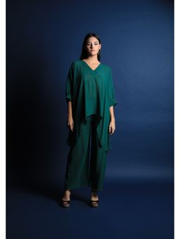 Swatee Singh - V Neck Asymmetric Top With Pants (Set of 2)
