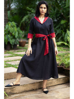 Creatures of Habit - Linen Flared Dress Midnight Black & Red with Belt (Set of 2)
