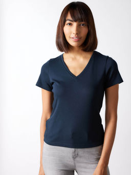 Creatures of Habit - Vintage V Pirate Navy Blue T-Shirt