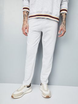 max - Men Solid Cream Athleisure Trackpant