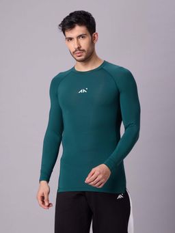 AESTHETIC NATION - Green Solid Slim Fit T-Shirt