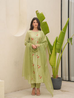 ONEWE INDIA - Pista Chanderi Floral Embroidered Kurta with Pant and Dupatta (Set of 3)