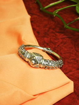 Mero Jewellery - Silver Tribal Cuff