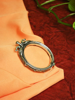 Mero Jewellery - Silver Tribal Cuff