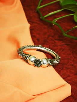 Mero Jewellery - Green Tribal Cuff