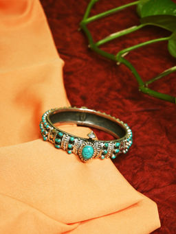 Mero Jewellery - Turquoise Tribal Cuff