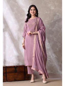 Sia - Ab Pehnegi Duniya - Purple Embroidered Round Neck Kurta With Pant and Dupatta