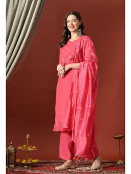 Sia - Ab Pehnegi Duniya - Women Pink Embroidered Regular Cotton Kurta with Pant and Dupatta