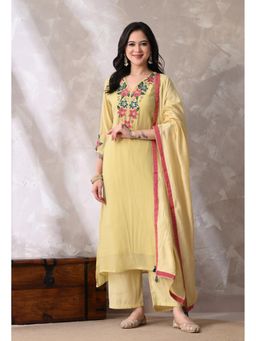 Sia - Ab Pehnegi Duniya - Yellow Embroidered Regular Kurta with Pant and Dupatta