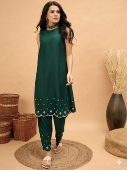 InWeave - Green Embroidery Kurta with Pant