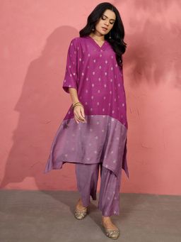 InWeave - Magenta Foil V-Neck Kurta with Pant