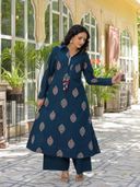Navy Blue color option, Currently selected