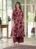 Maroon color option, Currently selected