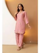 Pink color option, Currently selected