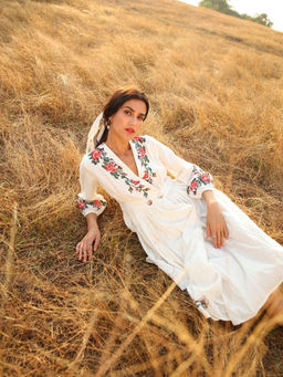BOHO-CHIC By Sukriti Jain - White Enchanting Floral Midi Dress