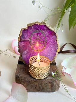 Homearte - Gayatri Mantra Agate Wooden Base Tealight Holder-Pink