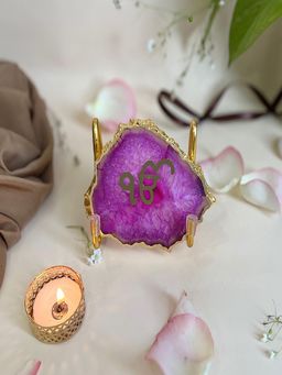 Homearte - Ik Onkar Agate Metal Stand Religious Showpiece-Pink