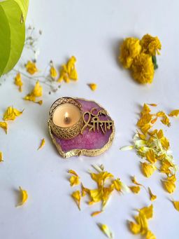 Homearte - Jai Shree Ram Agate Base Tea Light Candle Holder- Pink