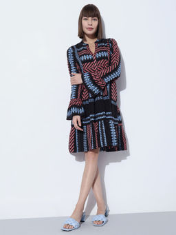 VERO MODA - Multi-Color Chevron Print Shift Dress