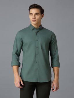Reid & Taylor - Men Green Solid Casual Shirt