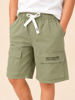 Bloom Up - Green Solid Cotton Blend Regular Fit Shorts