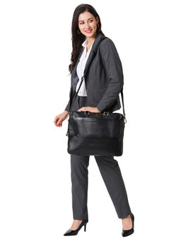 Perquisite - Perry Black Laptop Bag