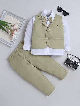 FOURFOLDS - Green Solid Shirt with Waistcoat and Trouser, Bow