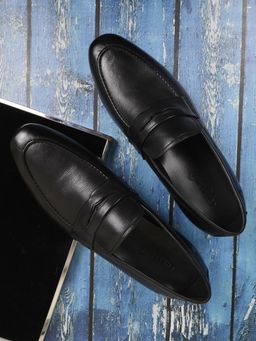Cobblerz - Men Black Solid Formal Loafers