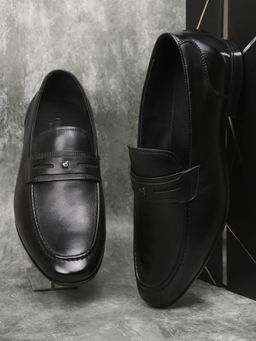 Cobblerz - Men Black Solid Formal Loafers