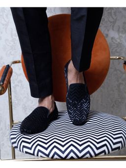 SHUTIQ - Tehreez Coal Black Lather Loafers