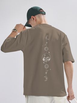Nobero - Men Oversized Printed T-shirt - Brown