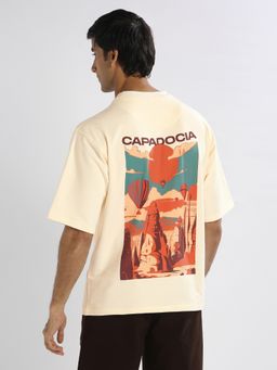 Nobero - Men Oversized Printed T-shirt - Beige
