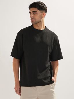 Nobero - Men Textured T-shirts - Black