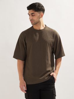 Nobero - Men Textured T-shirts - Brown