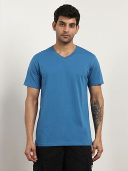 Nobero - Men Solid V-Neck Cotton T-shirt - Blue