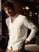 Off White color option