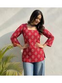 Maroon color option