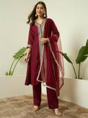 Maroon color option, Currently selected