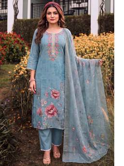 Gahan - Women Blue Floral Printed Kurta with Pant & Dupatta - Blue