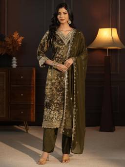 Libas - Women Green Printed Silk Blend Kurta and Pant with Dupatta