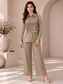 Beige color option, Currently selected