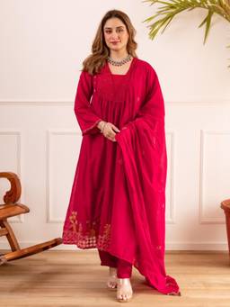 Autumnlane - Women Red Solid/Plain Cotton Kurta and Pant with Dupatta