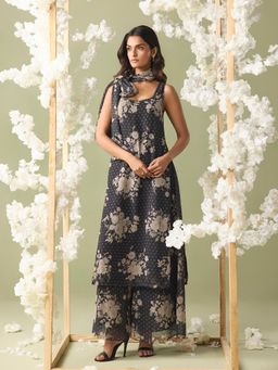 W - Grey Floral Printed Georgette Sleeveless Straight Kurta with Pant and Dupatta